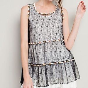 NWT easel black lace overlay in black